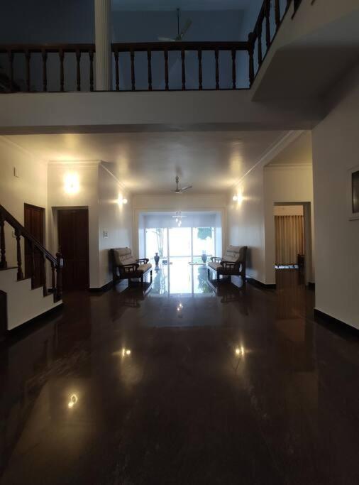 Riveria Portico - River Side 6 Bedroom Private Pool Bungalow North Paravur Buitenkant foto